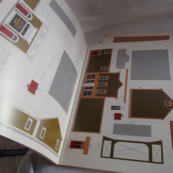 COPY - Cut Assemble A Western Frontier Town Edmund V. Gillon Jr 10 Full Color B… - Picture 7 of 11